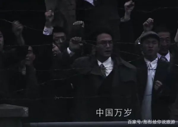 守四行仓库的战士仅有四百多人,为何称为八百壮士呢?