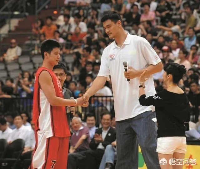 林书豪将以嘉宾身份出席今年CBA选秀大会,是否意味着他将告别NBA,加入CBA?