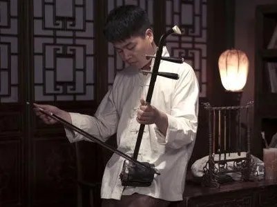 《王牌对王牌第一季》的主持人沈涛是怎样一个人?