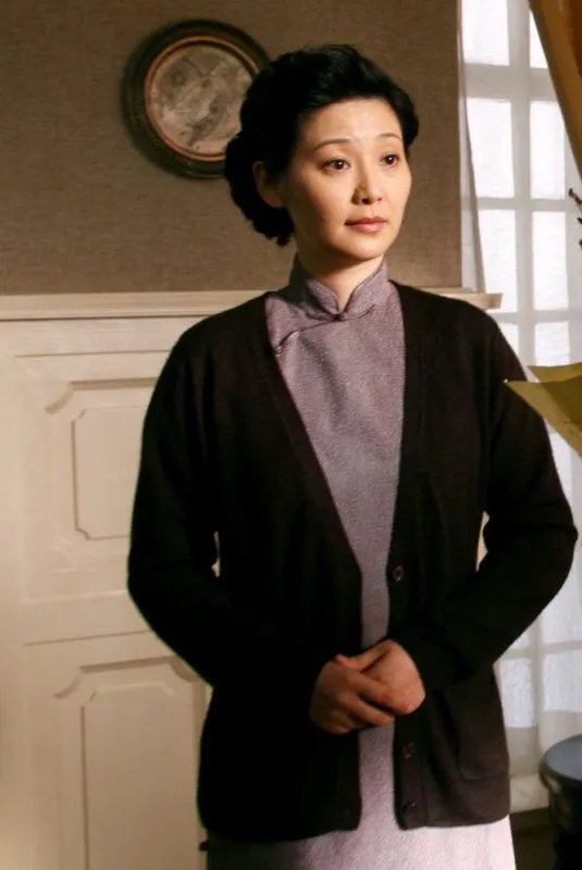 徐帆和冯小刚是什么关系？