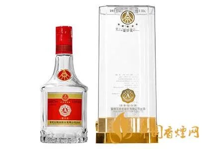 荣华富贵酒52五粮液：象征着中国财富与文化的传承