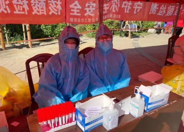 瑞丽一网约车司机7个月做了90次核酸,为何他要如此频繁地做核酸检测?