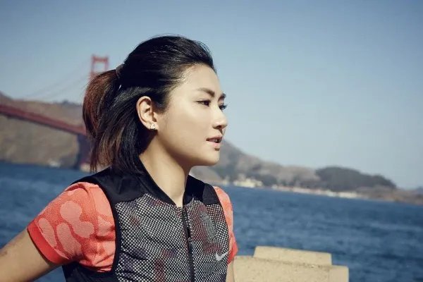Selina烧伤十年,女神状态回归,为什么变化会如此之大?