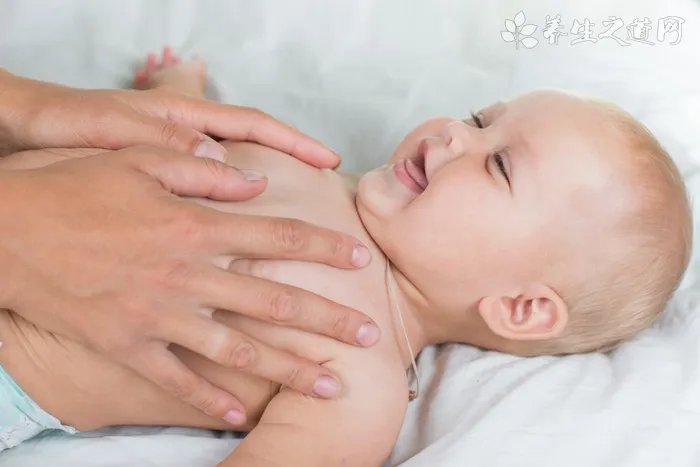 正确的眼部按摩手法