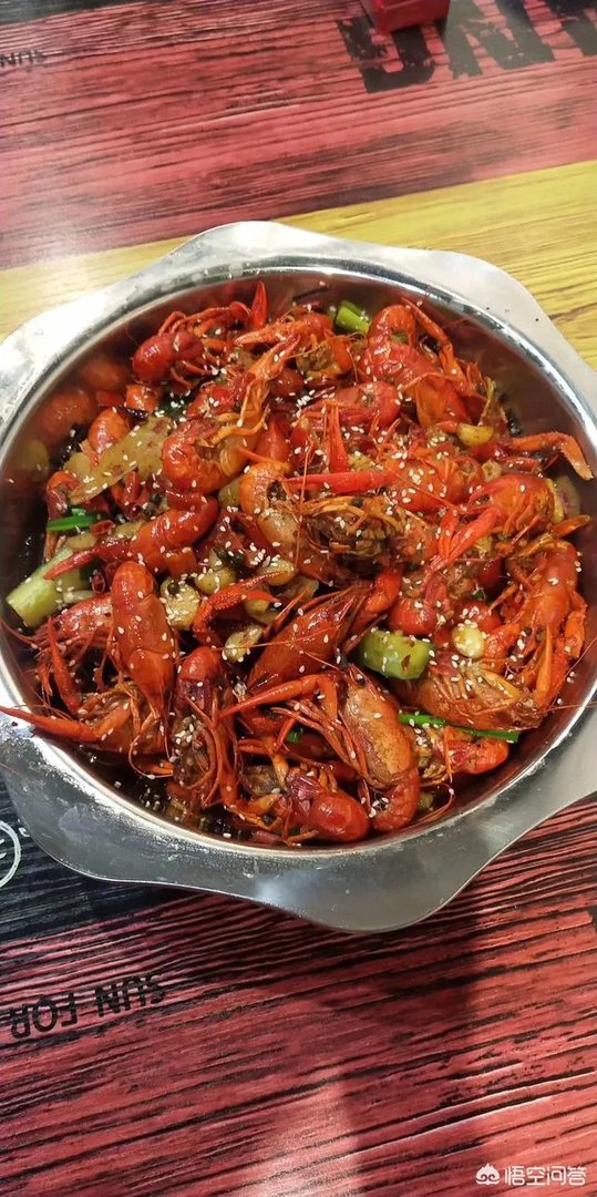 小龙虾的口味很多,你最喜欢吃哪个味道的?