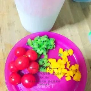 酸奶水果冻