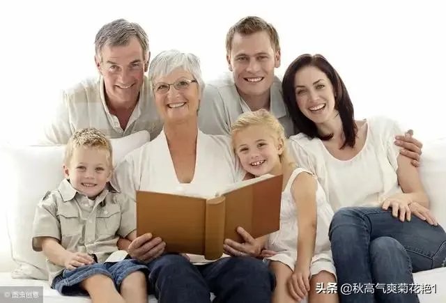 父母,夫妻,儿女,你能说出那一层关糸更亲,为什么?