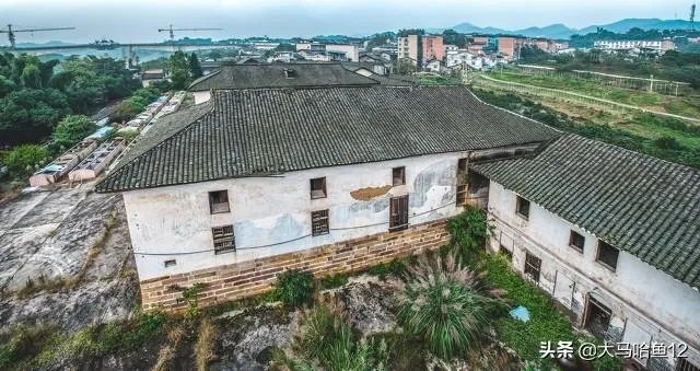 为什么说民国军阀战争,是拿着最先进的武器,打了最原始的战争?