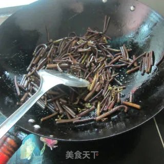 蒜白山里蕨菜
