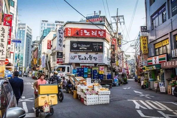 韩国打破了世界最低生育率纪录，本世纪末人口将减半，韩国会在百年灭国吗？