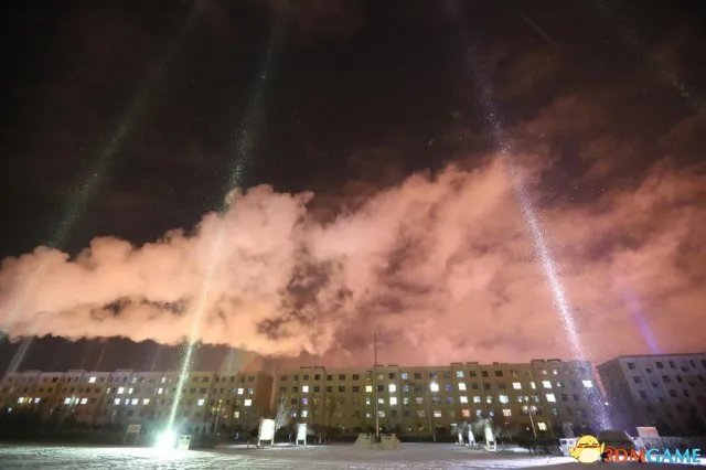 组图:内蒙古现罕见“日柱”现象 城市夜空如梦如幻