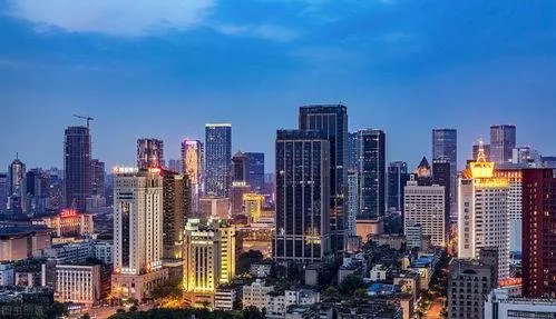 成都发布房产新政!法拍房限购!热门楼盘限售5年,你支持吗?