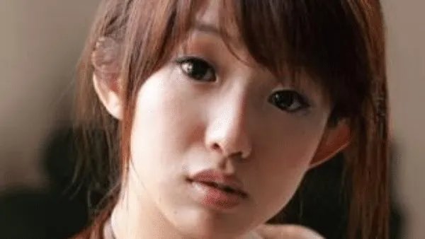 事业有成的郭书瑶,也有让人吐槽的地方,你们知道是什么吗?