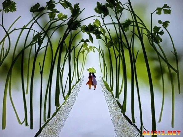 又是来拉仇恨的！民间高手用香菜拼出的西湖美景