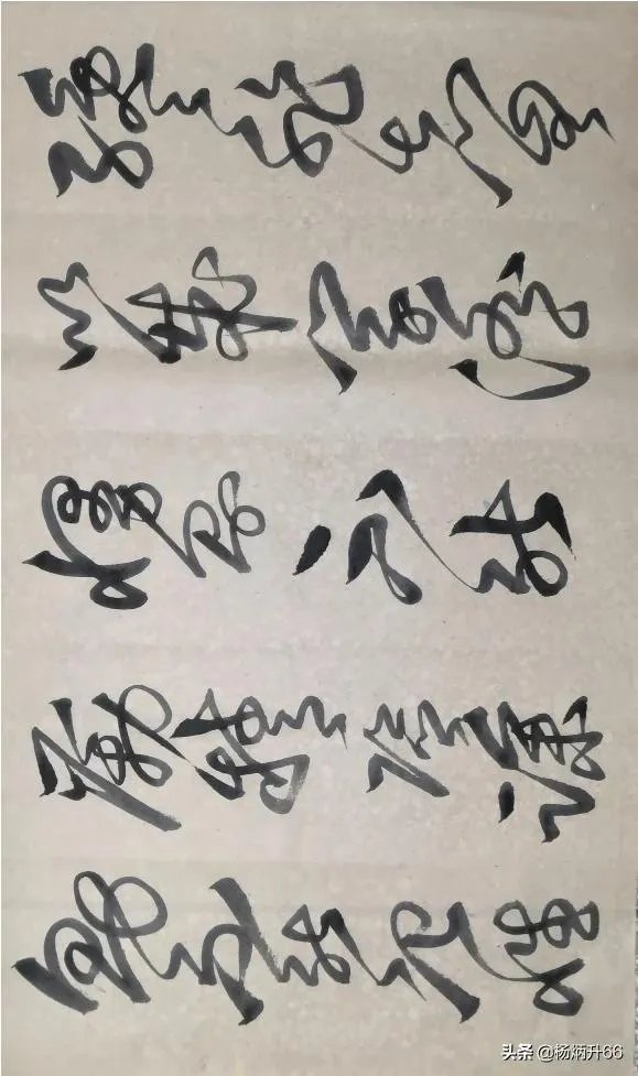 网上有没有卖保真书法和画作的,我爸爸对字画特别感兴趣?