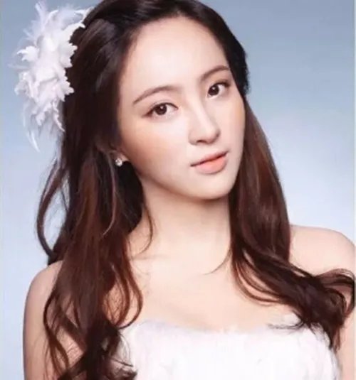 伴娘的发型图片大全 伴娘简单发型步骤