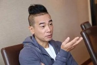被称是极品穷人的陈小春，资产身价到底有多少？