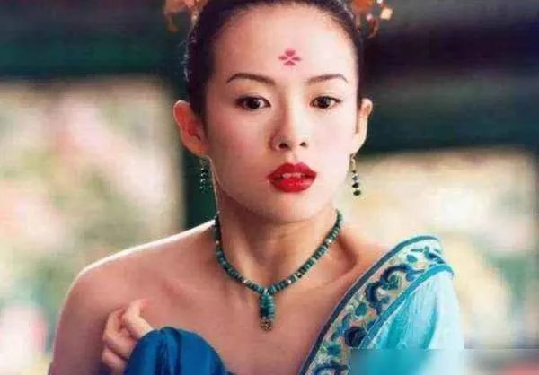 五位天价片酬明星,个个都是天价,娱乐圈整治刻不容缓,你怎么看?