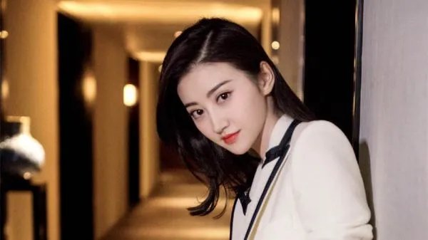景甜的爸爸是谁
