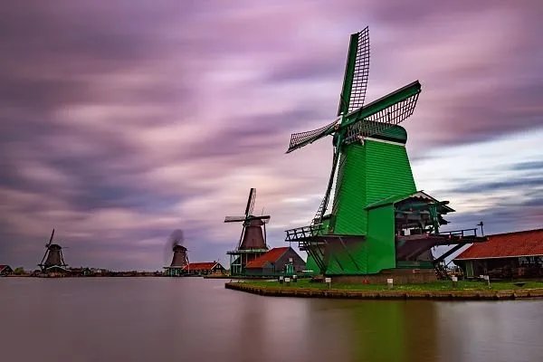 荷兰 为啥改名