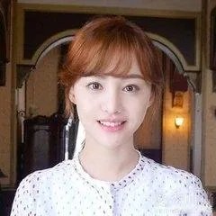 你们觉得郑爽与沈月谁最好看?