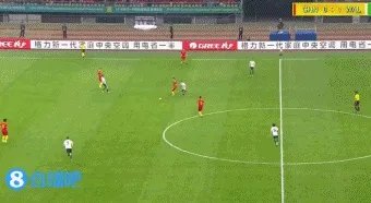 中国杯比赛,中国队对威尔士队时为什么那么不经打?贝尔为什么那么厉害?