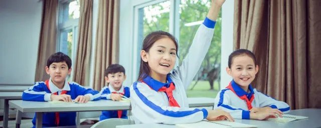 人约黄昏后的前一句 人约黄昏后上一句是什么