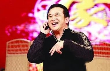 连上24次春晚,被免职后“消失”5年的黄宏,现状如何?