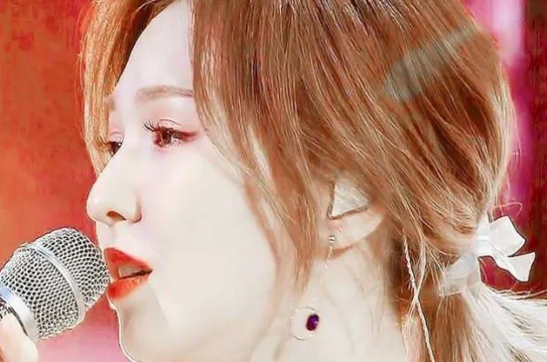 Wendy坠台事件