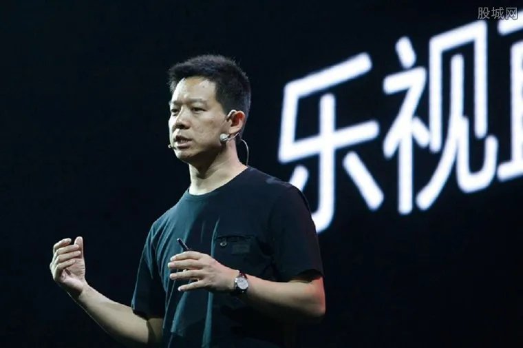 贾跃亭为啥国家不把他抓回来 甘薇家庭背景太恐怖真吗