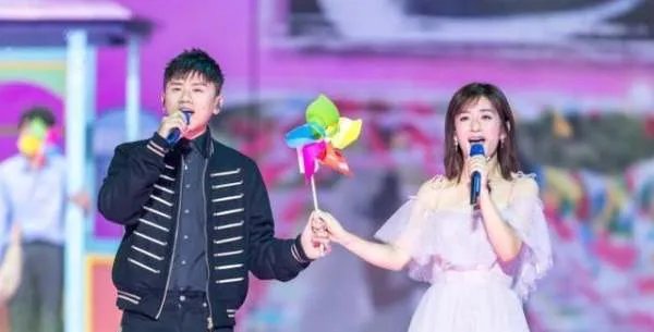快乐大本营谢娜缺席,谢娜什么时候回归?