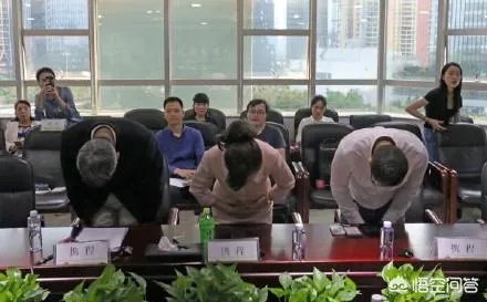 如何评价携程CEO就“退票费9000”事件鞠躬道歉？