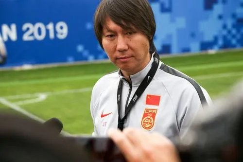 国足40强赛最后23人大名单会有谁?