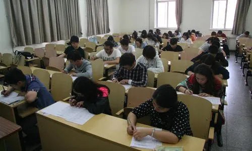 哈工大学生因作弊开除学籍,黄某为何会答应杨某的请求?