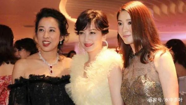 朱玲玲如此漂亮,霍震霆为何却舍得离婚?后来怎样?