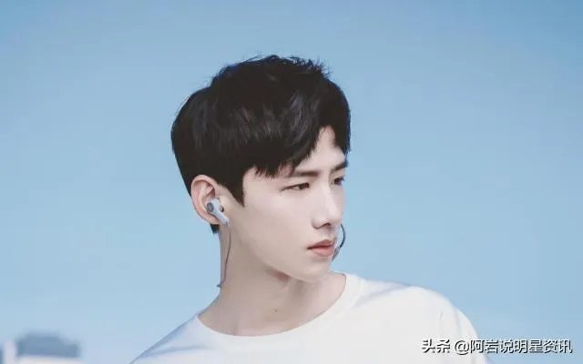 为什么说李易峰杨洋李沁马思纯等主演的新剧被称为中国版《太阳的后裔》?
