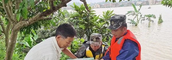 福建扶贫干部被洪水卷走前,向同事喊不要下来,此干部身上有哪些可贵精神?