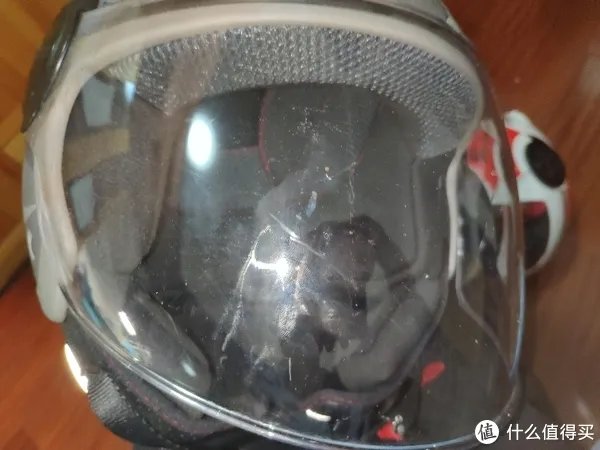 哪家头盔值得买?永恒、LS2、BEON三家对比测试