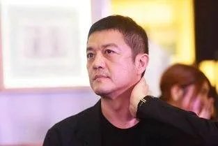 李亚鹏被控“欠债4000万”一案再审,此案件为何又被翻了出来?