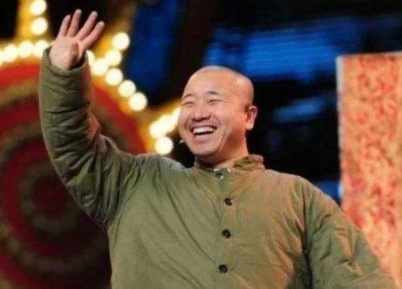 51岁“刘能”二婚后儿女双全,前妻照片曝光:他为什么要离婚?