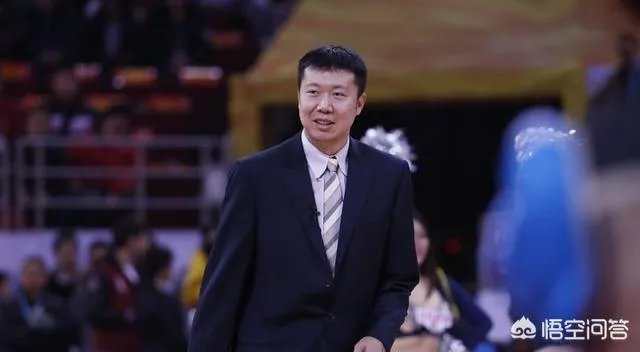 隋菲菲结婚照