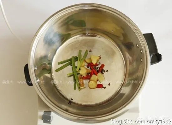小龙虾的口味很多,你最喜欢吃哪个味道的?