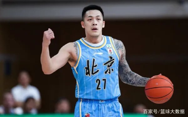 雅尼斯为什么弃用周仪翔和张才仁?