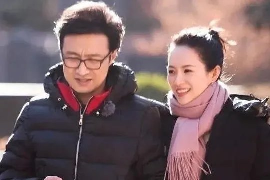 章子怡晒一家五口合照,她们的状态如何?