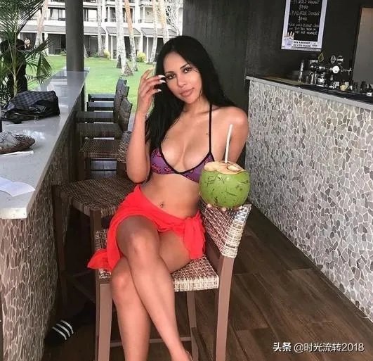 美媒爆出库兹马与前女友复合,并且坐在了斯台普斯场边,而球迷直呼太火辣,你怎么看?