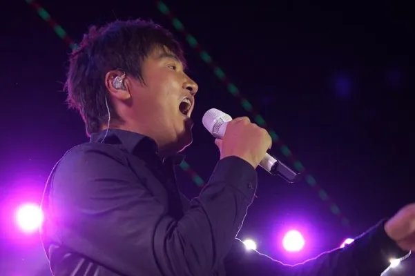 孙楠十大经典歌曲排行榜:《拯救》上榜,第十好听到醉