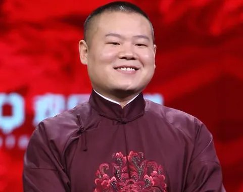 岳云鹏曾开豪车参加姐姐婚礼,比草根明星王宝强回乡还气派,他开的什么车?