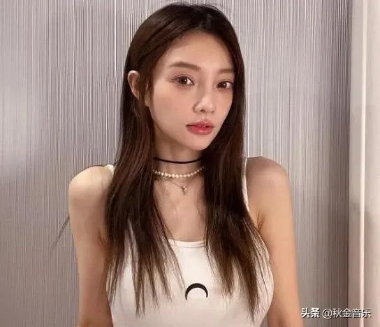 对于李小璐复出,大家有什么看法?