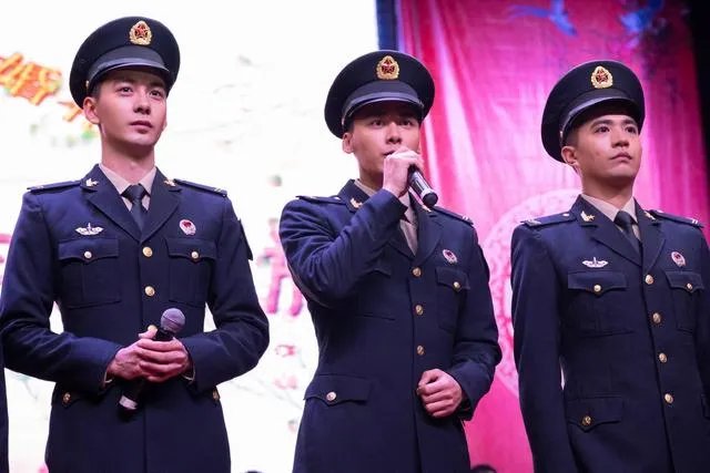 为什么说李易峰杨洋李沁马思纯等主演的新剧被称为中国版《太阳的后裔》?