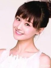 你们觉得郑爽与沈月谁最好看?